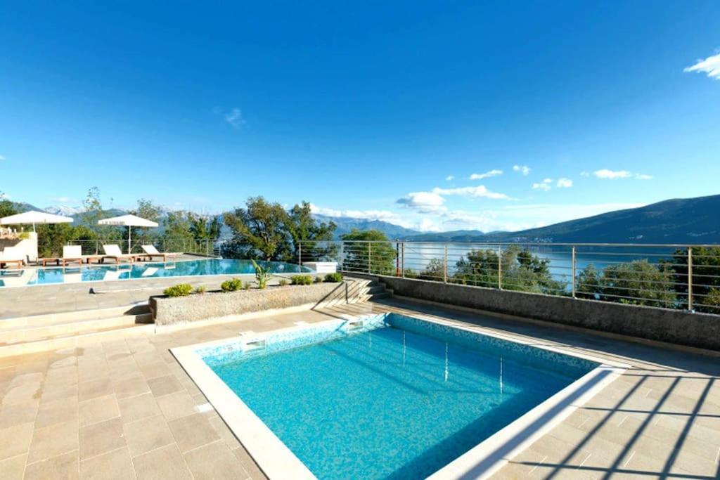 Acacia Hill Apartments Herceg Novi Buitenkant foto