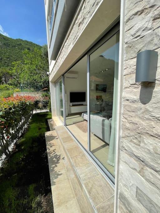 Acacia Hill Apartments Herceg Novi Buitenkant foto